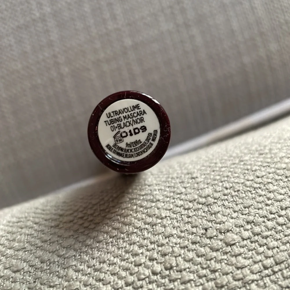 Blinc UltraVolume Tubing Mascara